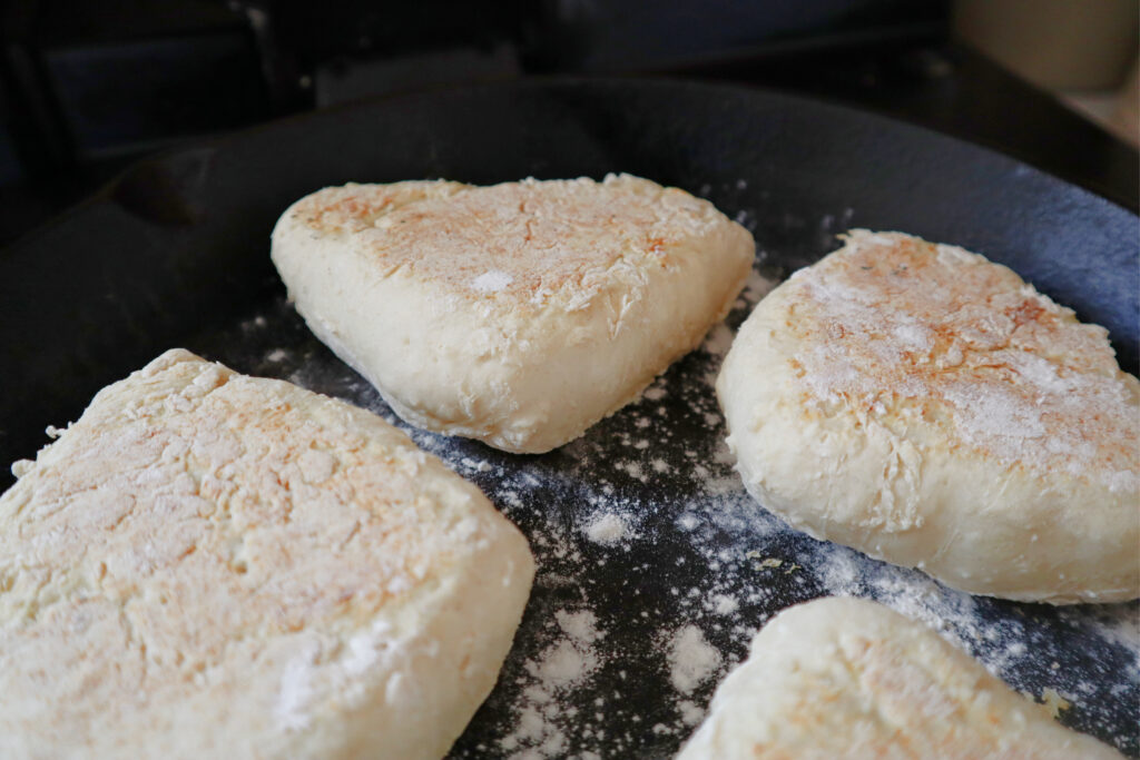 How to make Irish soda Farls