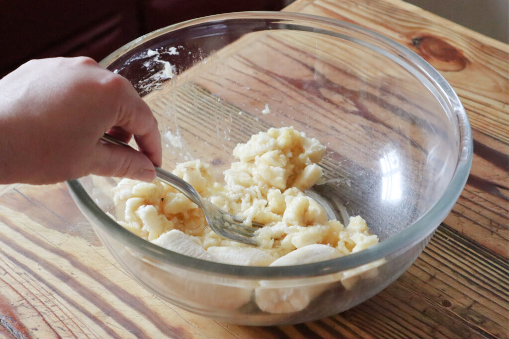 how to make banana muffins